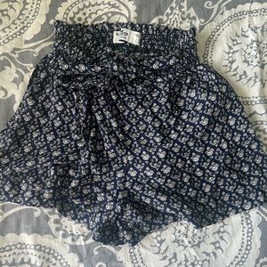 hollister paper bag shorts